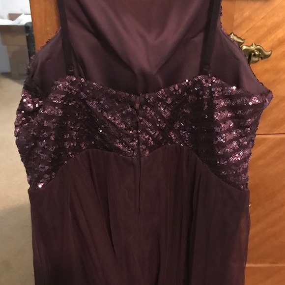 Formal gown - Picture 4 of 5
